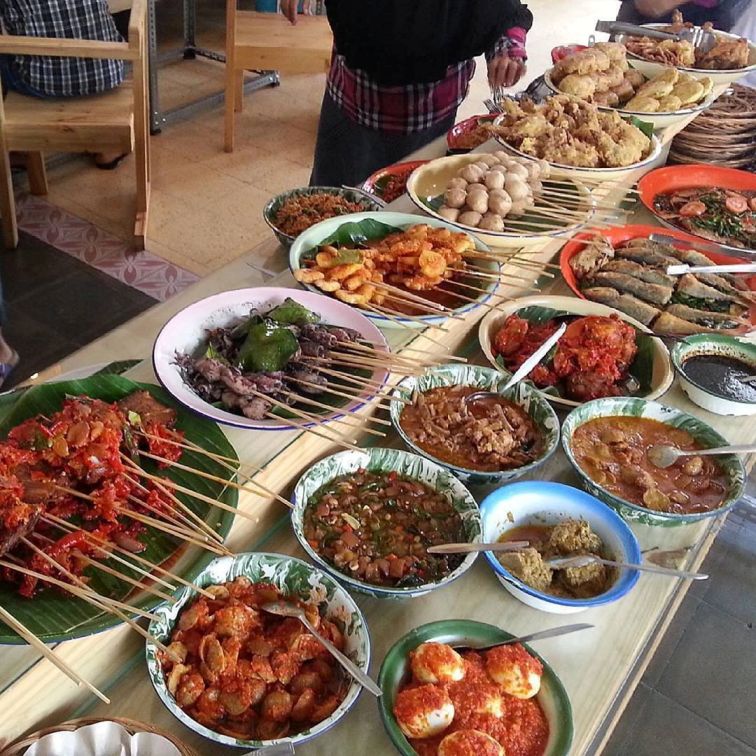 All You Can Eat Murah Di Lampung Rumah Makan Encim Gendut