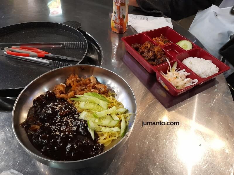 restoran tempat makan makanan korea di bandar lampung Icip Icip Makanan Ala Korea Di MBK Bandar Lampung